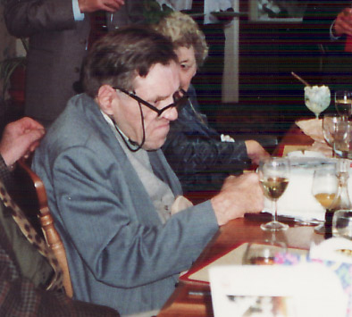 Robat John Owens. Yn ei barti yn 70 oed. 1991.